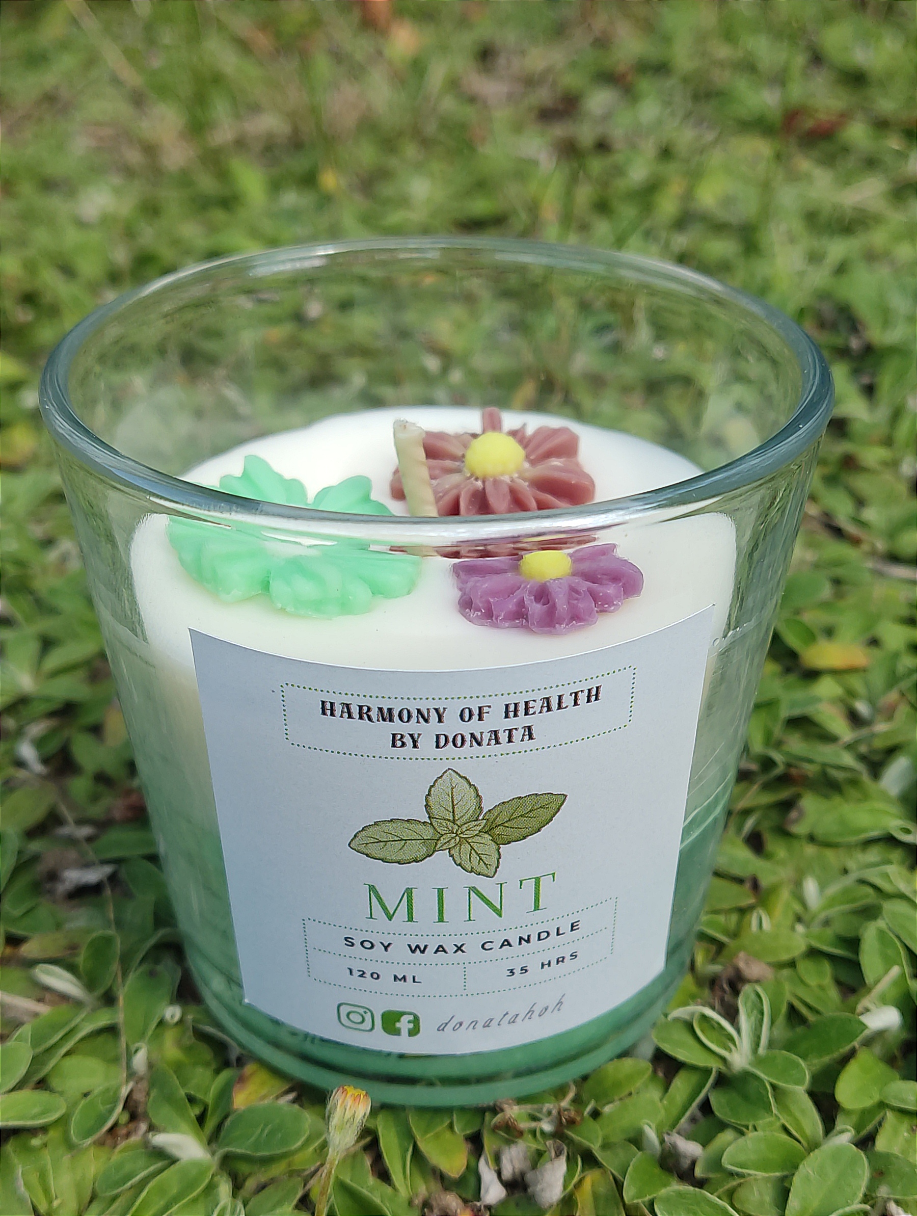 Mint Scented Soy Candle - Image 2